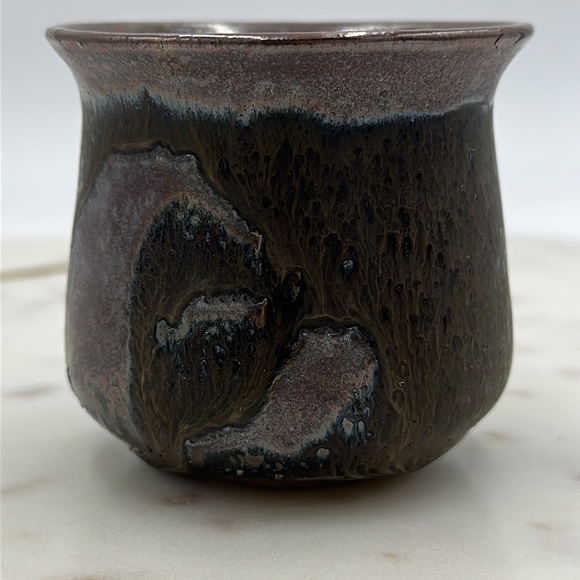 Signed Bonnie Staffel Iridescent Glaze Pottery Clay Cup - Picture 4 of 16